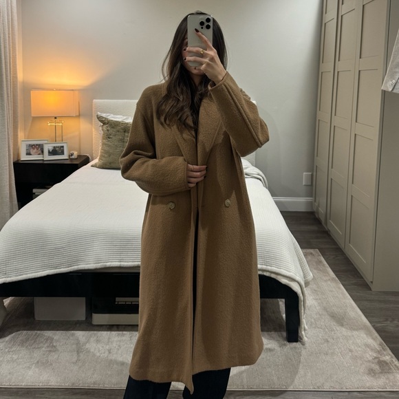 Wilfred Oversized Caramel “Slouch Coat” - Picture 2 of 16